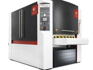 เครื่องจักรสำหรับลบคม TIMESAVERS รุ่น 42 RB RANGE