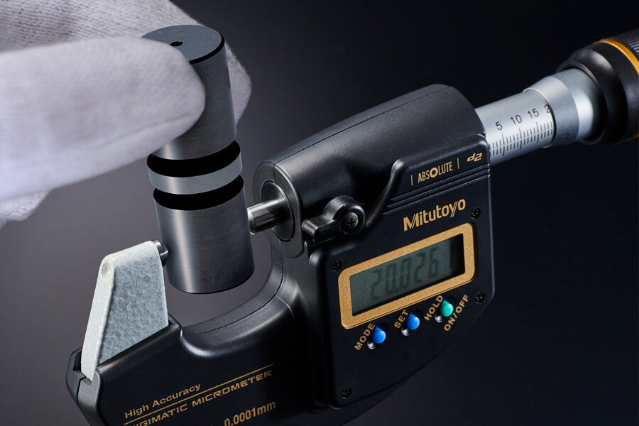 เครื่องมือวัด ไมโครมิเตอร์ (Micrometer)  ที่ให้ความแม่นยำสูงสุด